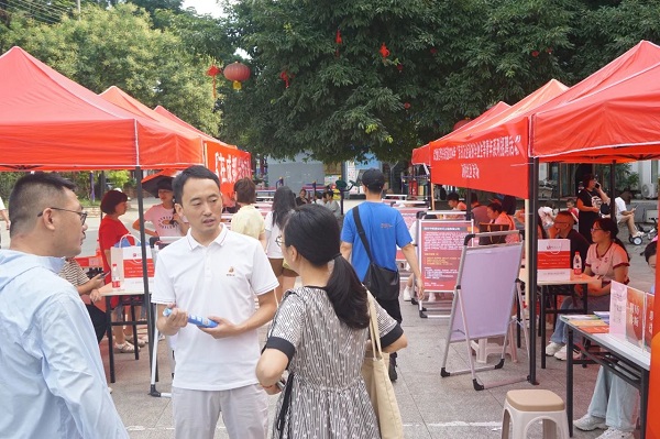 為高校畢業(yè)生搭建就業(yè)“直通車”，瑞方人力“點(diǎn)亮”青年就業(yè)路！ 第3張